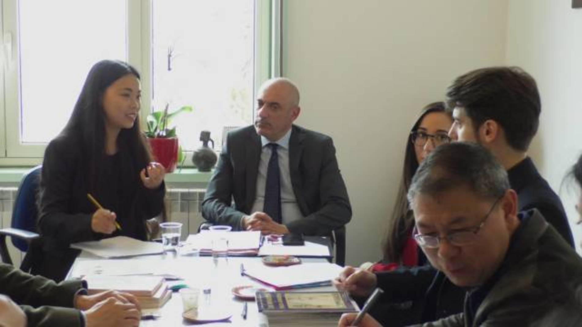 Barrafranca. Bonfirraro Editore incontra CNS (China South Publishing & Media Group)