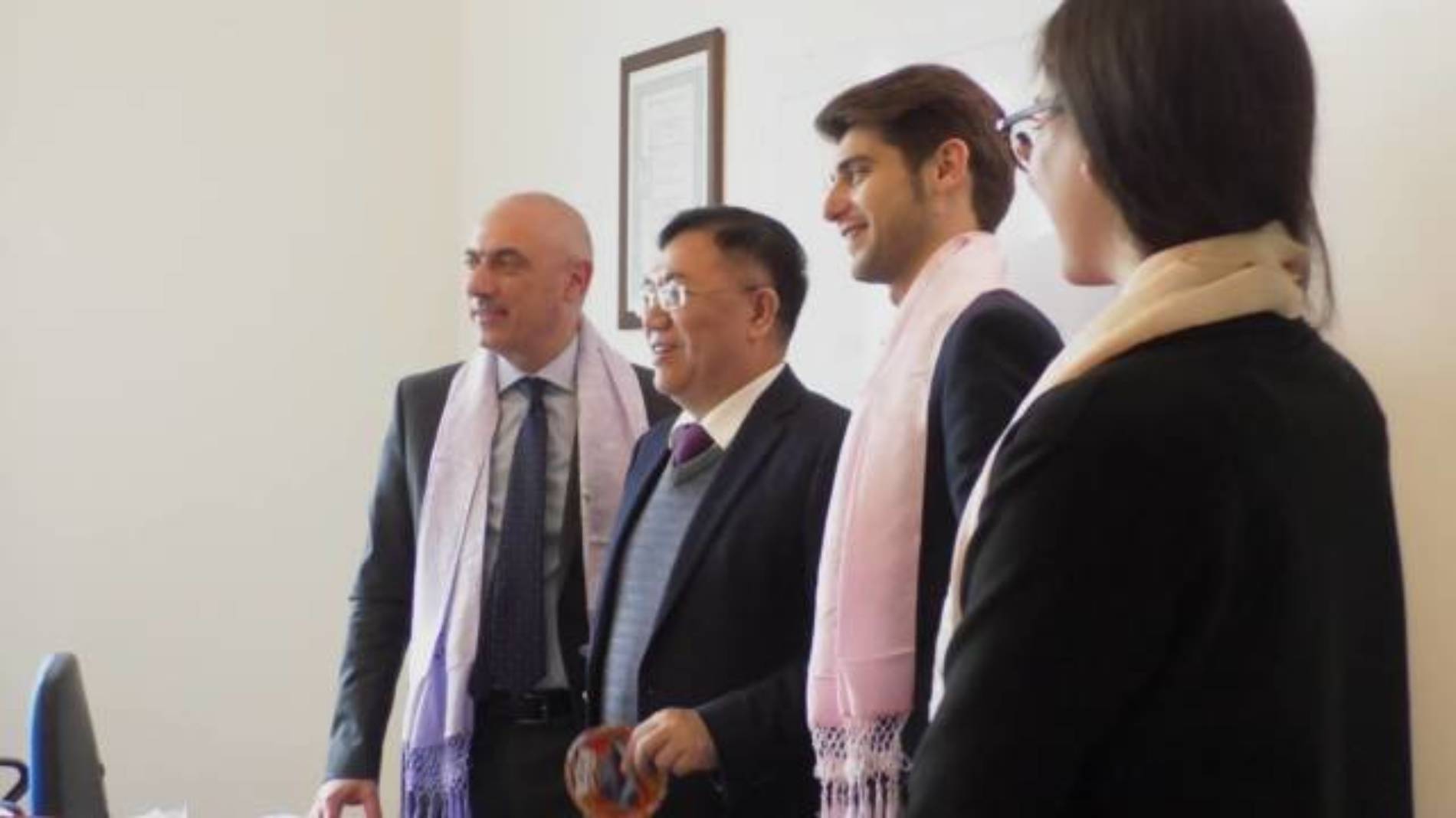 Barrafranca. Bonfirraro Editore incontra CNS (China South Publishing & Media Group)
