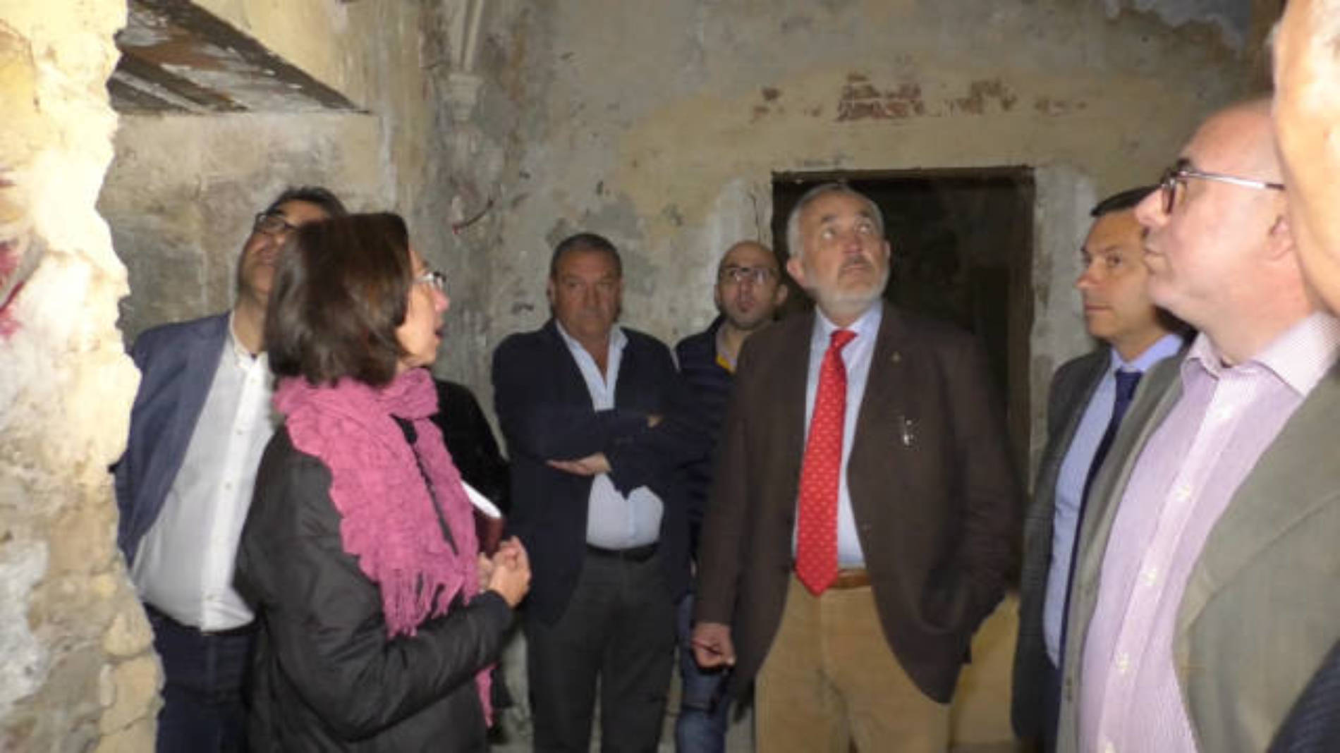 Barrafranca.Lo stato della chiesa di San benedetto,  immagini in anteprima
