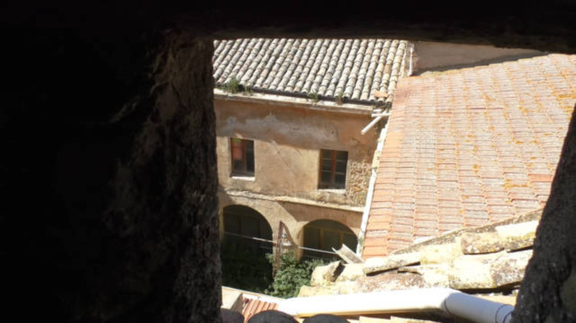 Barrafranca.Lo stato della chiesa di San benedetto,  immagini in anteprima