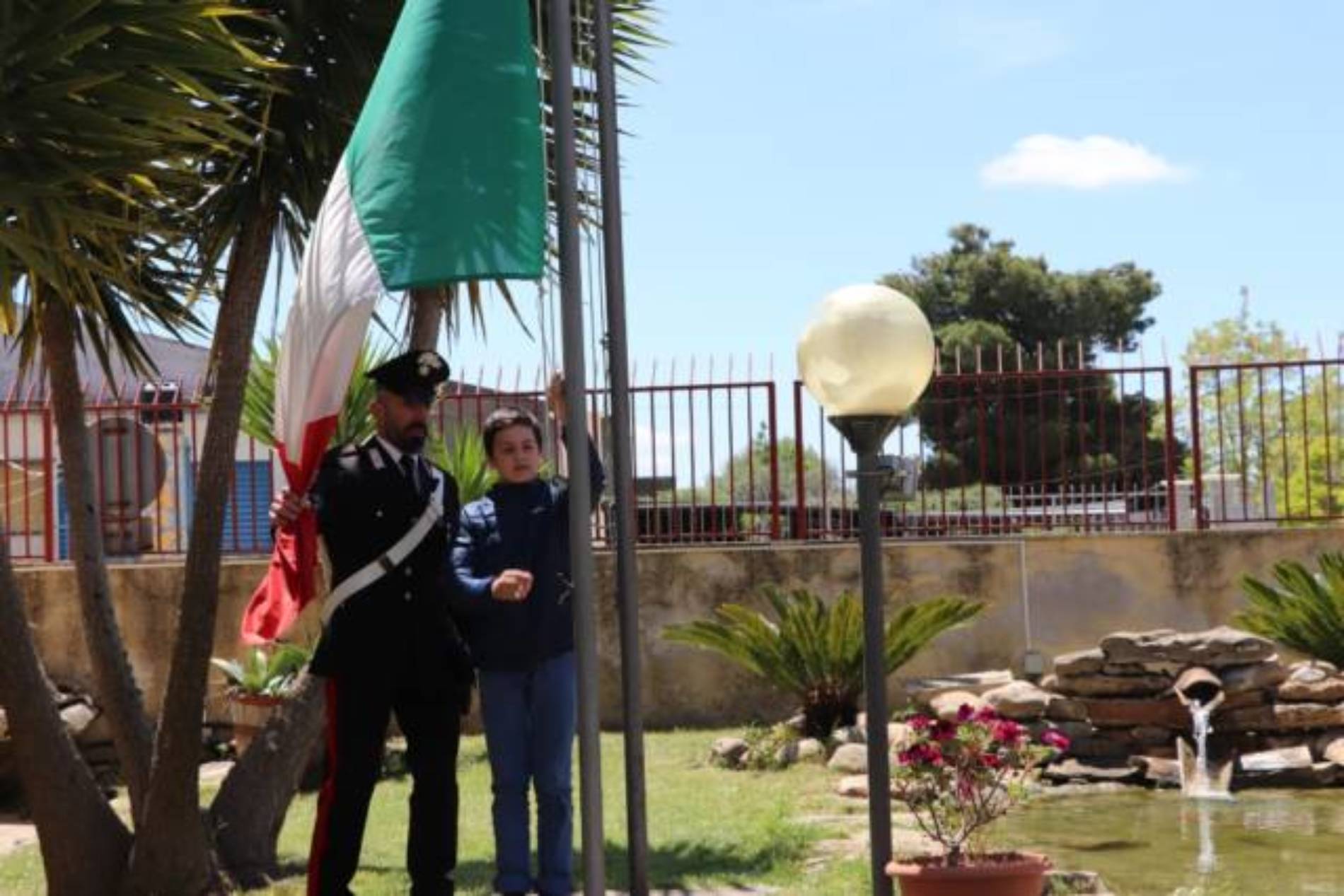 PIETRAPERZIA. Giornata della Legalità 2019. I ragazzi del comprensivo “Vincenzo Guarnaccia” in visita alla caserma carabinieri cittadina.
