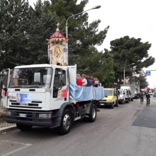 PIETRAPERZIA.  Oggi più di trenta camion e numerosi fedeli al “Sabato dei Camionisti 2019”