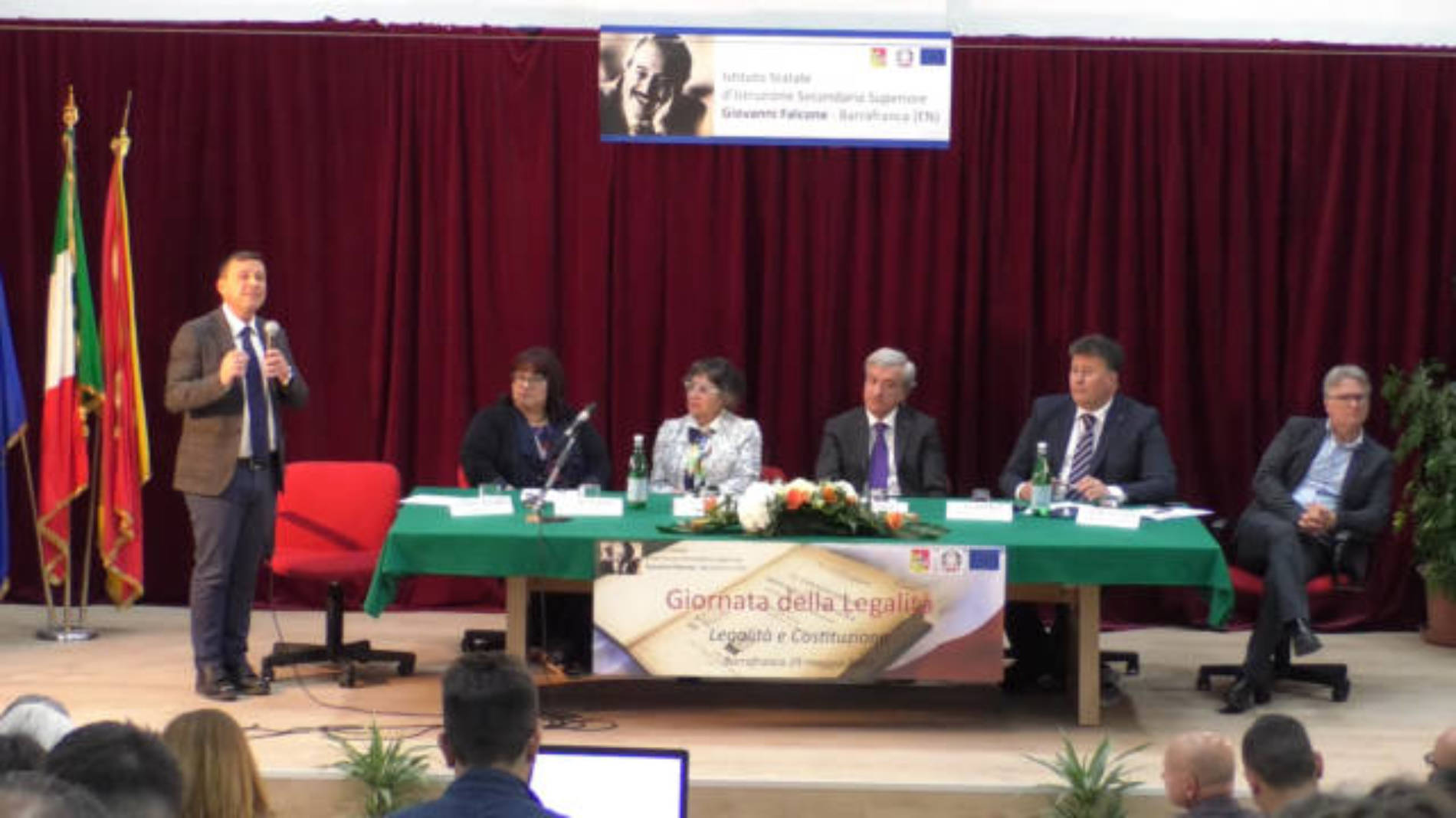 Barrafranca. VIDEO Giornata della legalità, “Legalità e Costituzione”