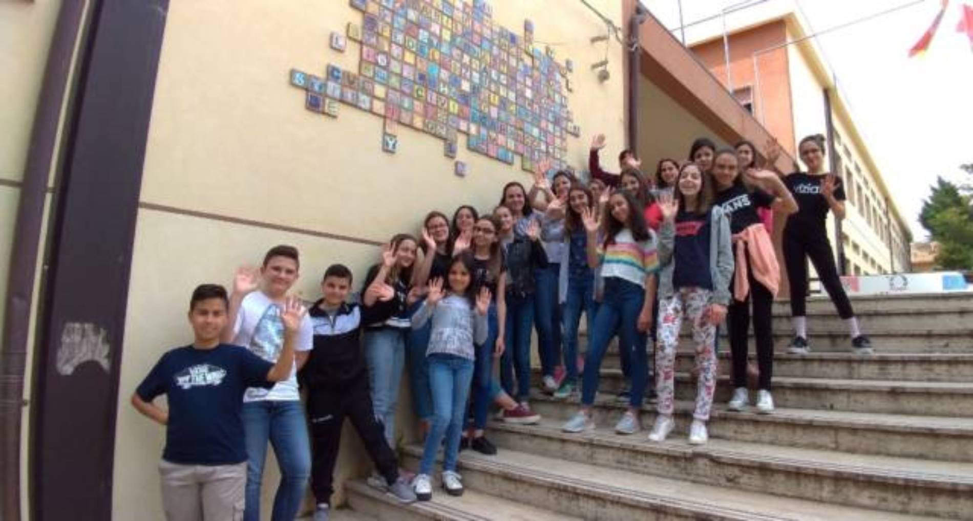 Barrafranca. Scuola “Verga”, manifestazione finale PON “Una finestra sul mondo”,