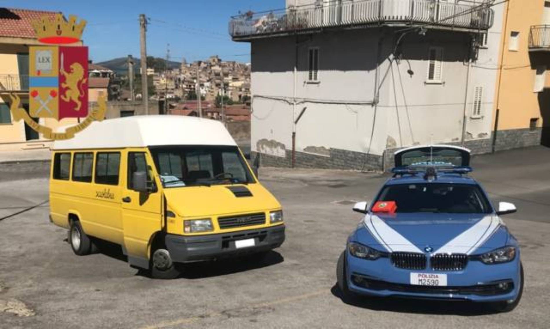 Valguarnera. Multato scuolabus comunale dopo controlli della Polizia Stradale