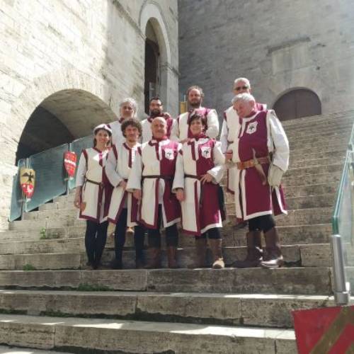 ENNA. La compagnia “Arcieri del Castello” di Enna alla “Disfida di San Fortunato” a Todi.