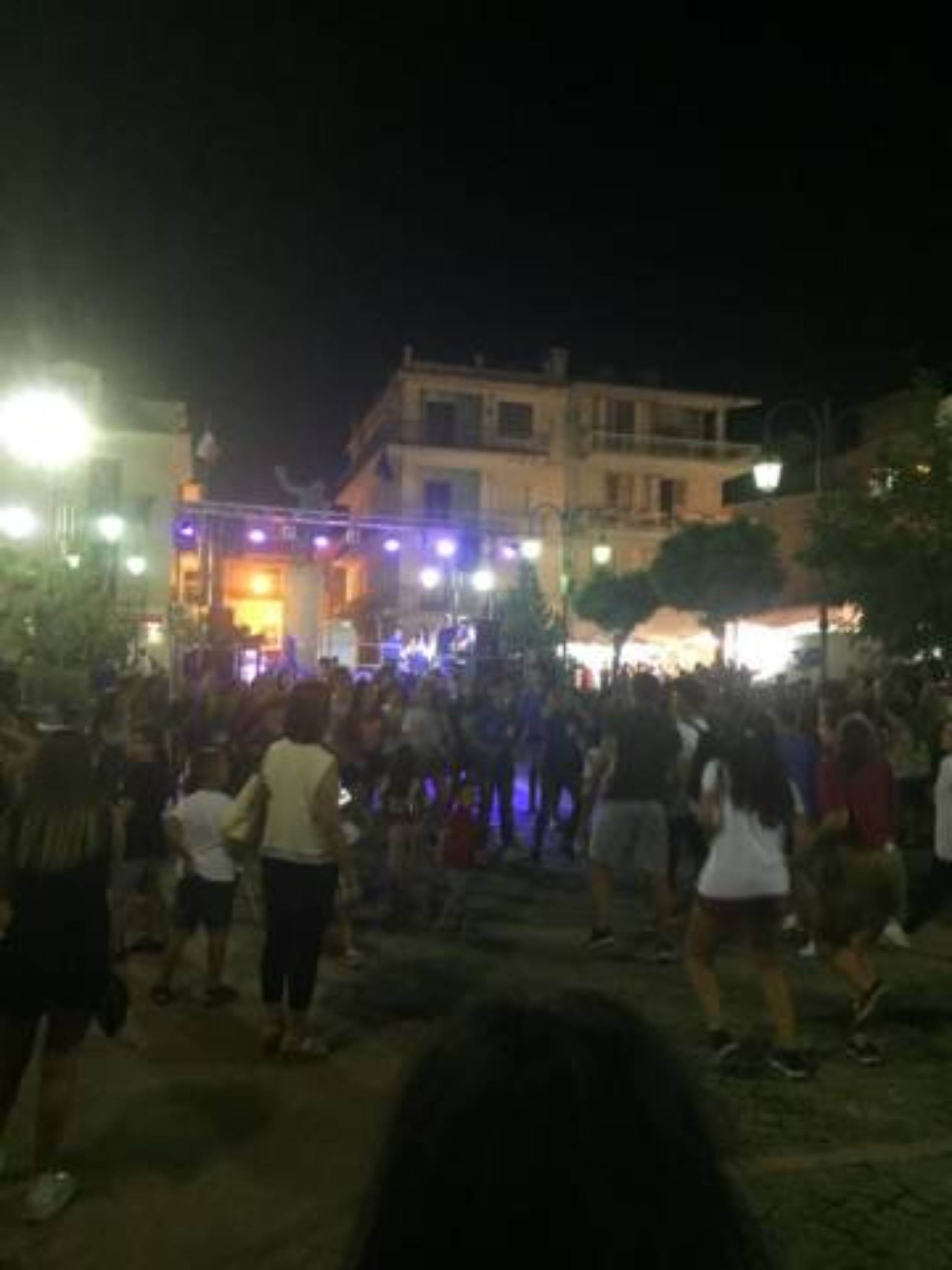 Barrafranca. Il successo della notte bianca, riscoprire il gusto di stare insieme
