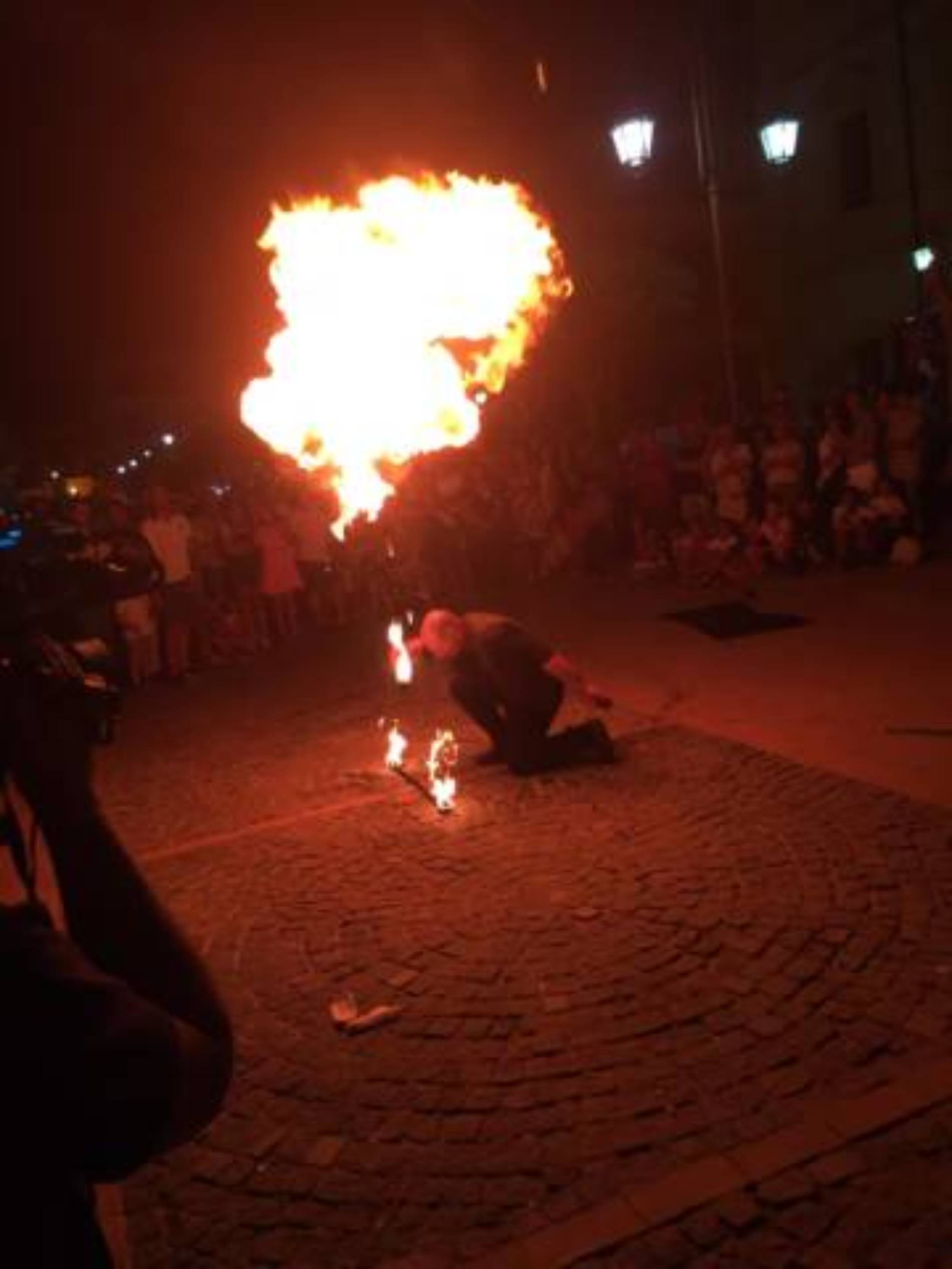 Barrafranca. Il successo della notte bianca, riscoprire il gusto di stare insieme