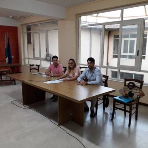 BARRAFRANCA. Il consiglio comunale straordinario sulla censura al sindaco Fabio Accardi e su altre problematiche durato pochi minuti. e “non si è celebrato”. 