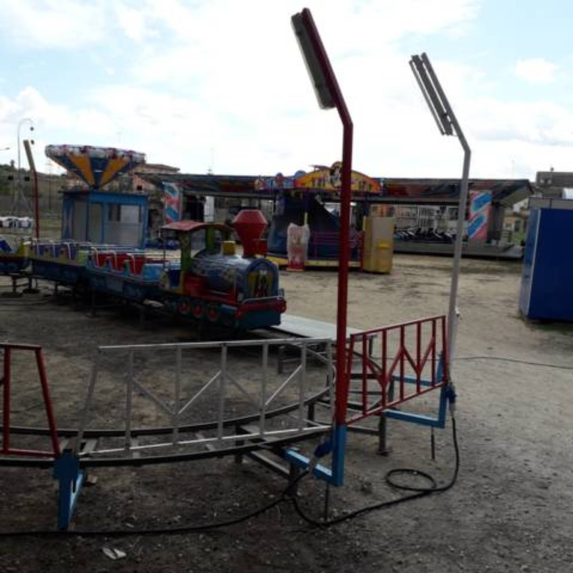 PIETRAPERZIA. Grande folla e notevole successo per la fiera del Rosario 2019. Oltre duecento bancarelle “in esposizione”.