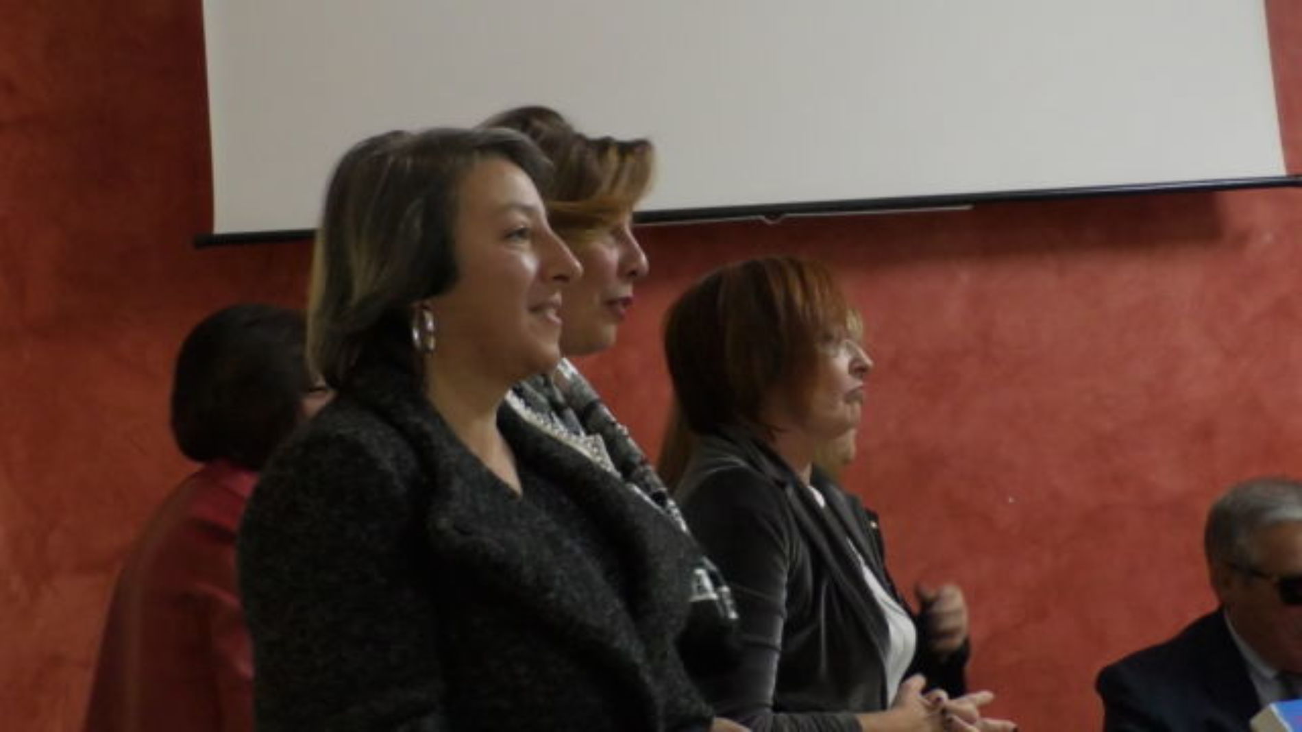 Barrafranca. VIDEO Donati i libri del prof. Pino Giunta e del prof. Carlo Flammà alla biblioteca comunale