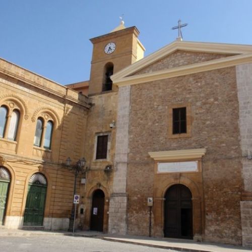 PIETRAPERZIA. Cosimo Pergola nuovo presidente Azione Cattolica Santa Maria di Gesù, parroco don Giovanni Bongiovanni.
