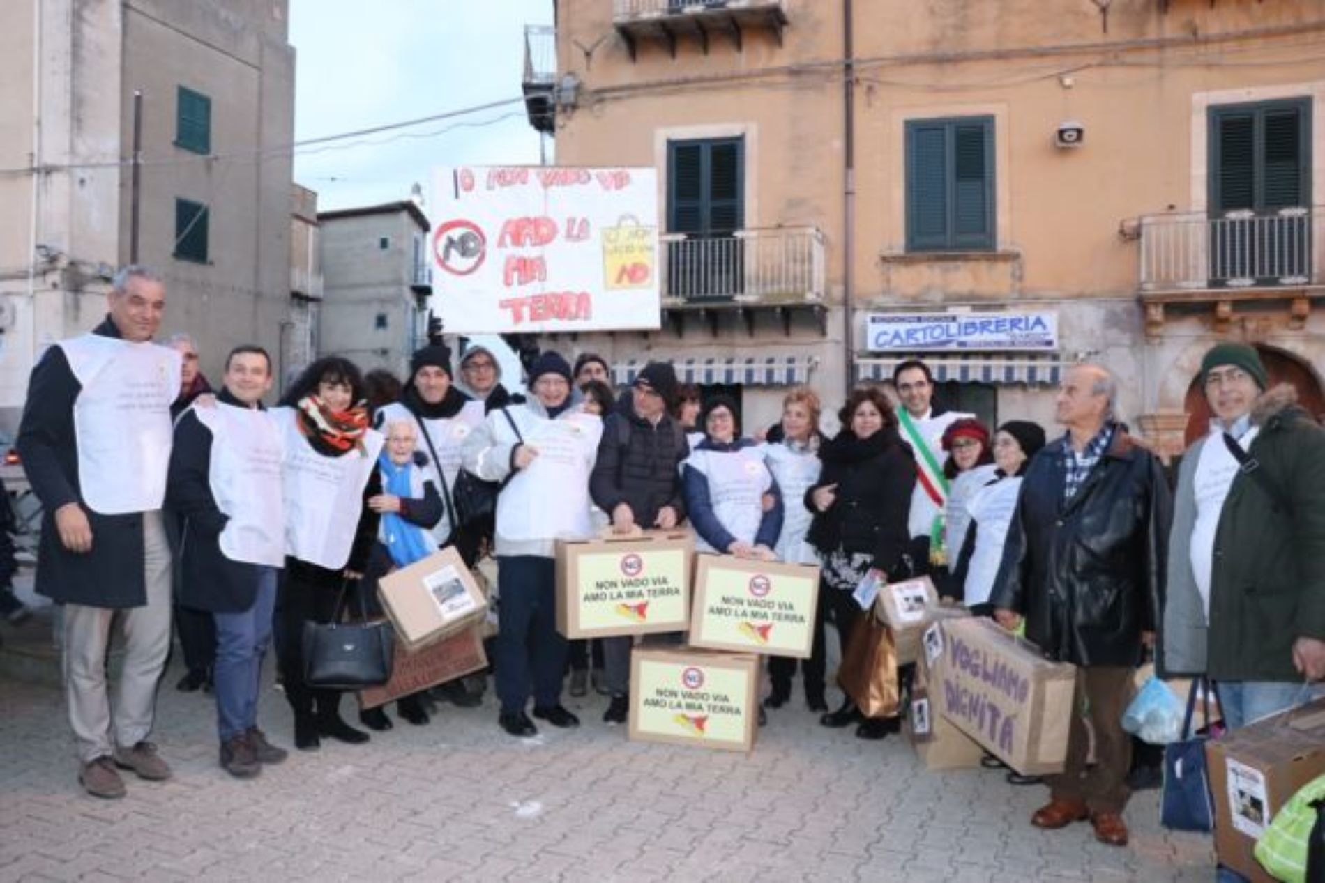 PIETRAPERZIA. Monsignor Rosario Gisana: “Esistono tre tipi di mafia”