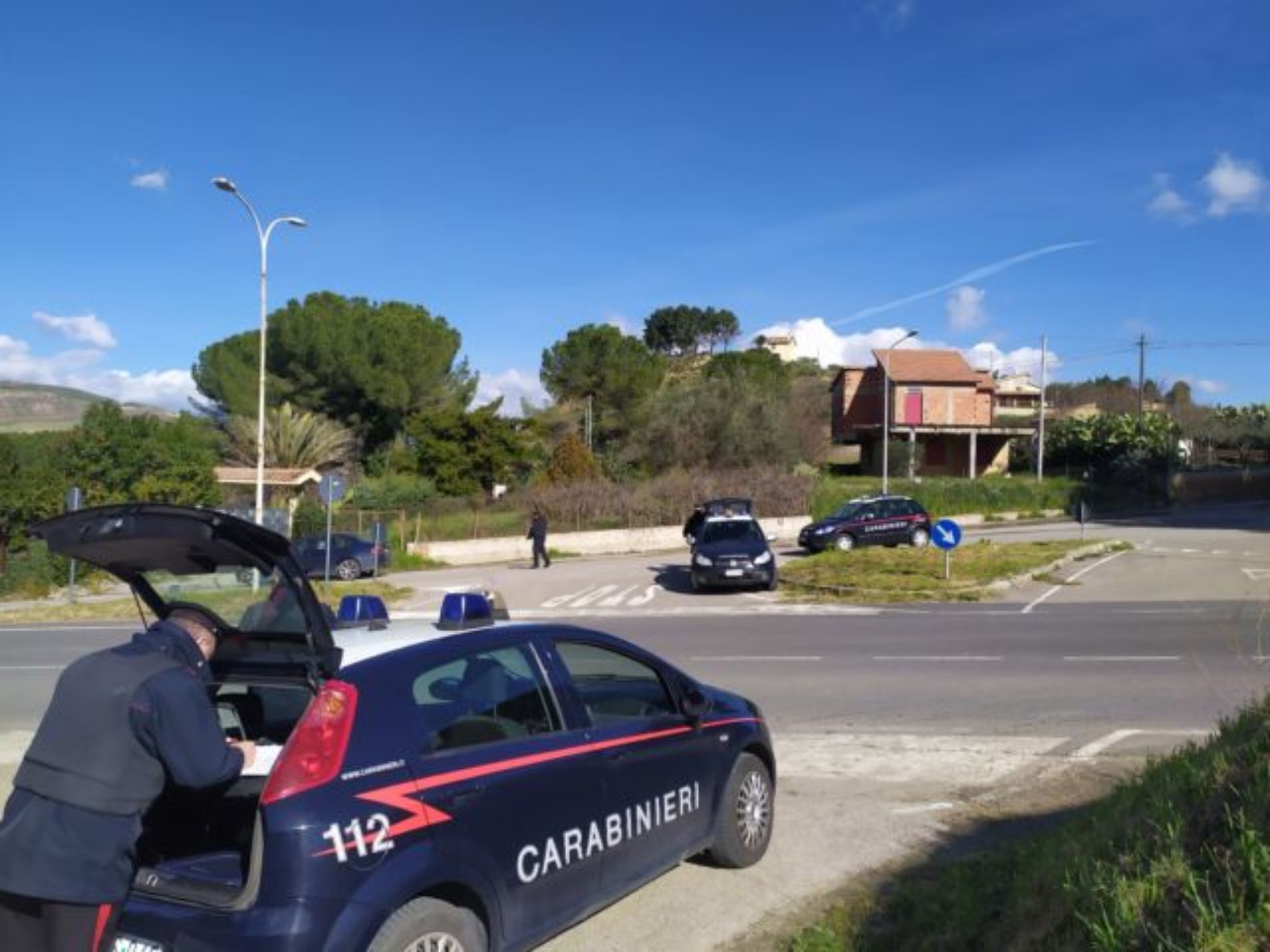 ASSORO – VALGUARNERA. Arrestate tre persone e segnalati alla Prefettura numerosi consumatori di sostanze stupefacenti.