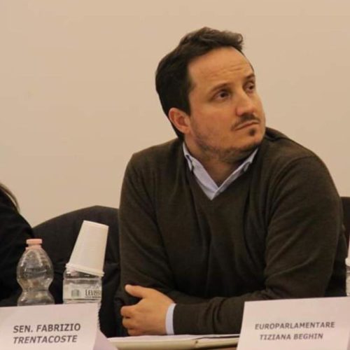 ROMA. Covid. Dati falsi pandemia Sicilia, Fabrizio Trentacoste e Andrea Giarrizzo (M5S) chiedono le dimissioni di Ruggero Razza.