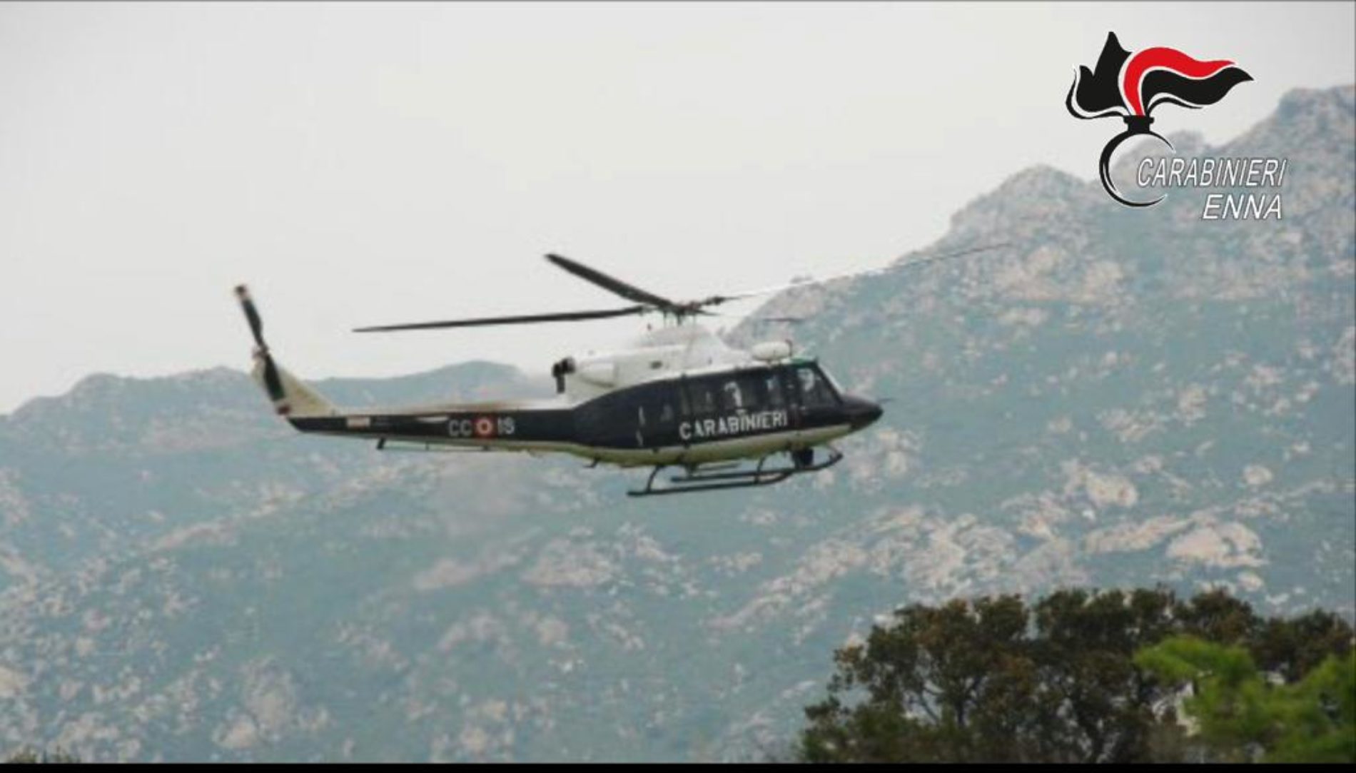 ENNA. Controllo del territorio con il supporto elicottero nelle campagne ennesi