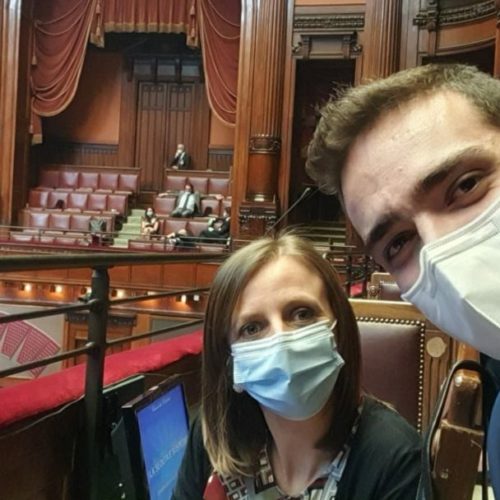 ROMA. Lavoratori rimpatriati, Giarrizzo e Alaimo (M5s): “Pronto emendamento che estende incentivi al radicamento permanente a docenti e ricercatori rientrati in Italia prima del 2020”.