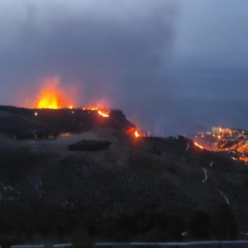 INCENDI, BONFANTI (WWF SICILIA CTR): ”TELEFONI DI EMERGENZA IN TILT, CATASTROFE IMMANE CONCLAMATA. NELLE CAMPAGNE LO STATO E’ SCOMPARSO, MA NESSUNO VUOLE AMMETTERLO”