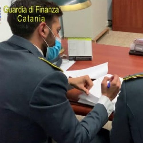 GDF CATANIA: “Operazione Money Back”. Disarticolata associazione a delinquere finalizzata alle truffe nei confronti della Regione Lazio, riciclaggio e autoriciclaggio.
