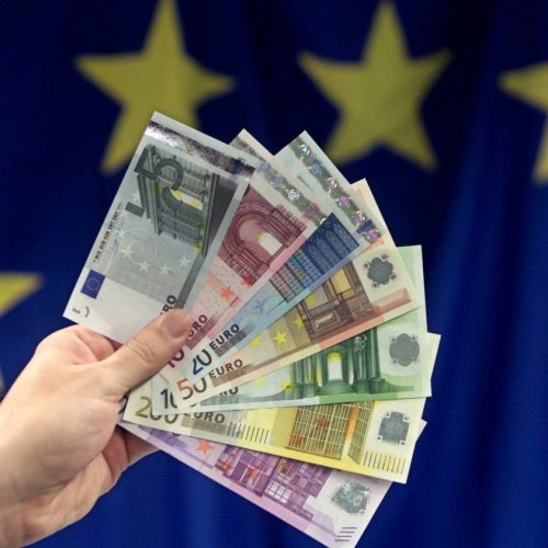 GDF CATANIA. Scoperto nel porto un autotrasportatore maltese che importava illecitamente in Italia 115.000 euro.