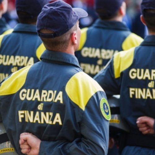 GDF. CONCORSO, PER TITOLI ED ESAMI, PER IL RECLUTAMENTO DI 15 TENENTI IN SERVIZIO PERMANENTE EFFETTIVO DEL RUOLO TECNICO-LOGISTICO AMMINISTRATIVO DEL CORPO.
