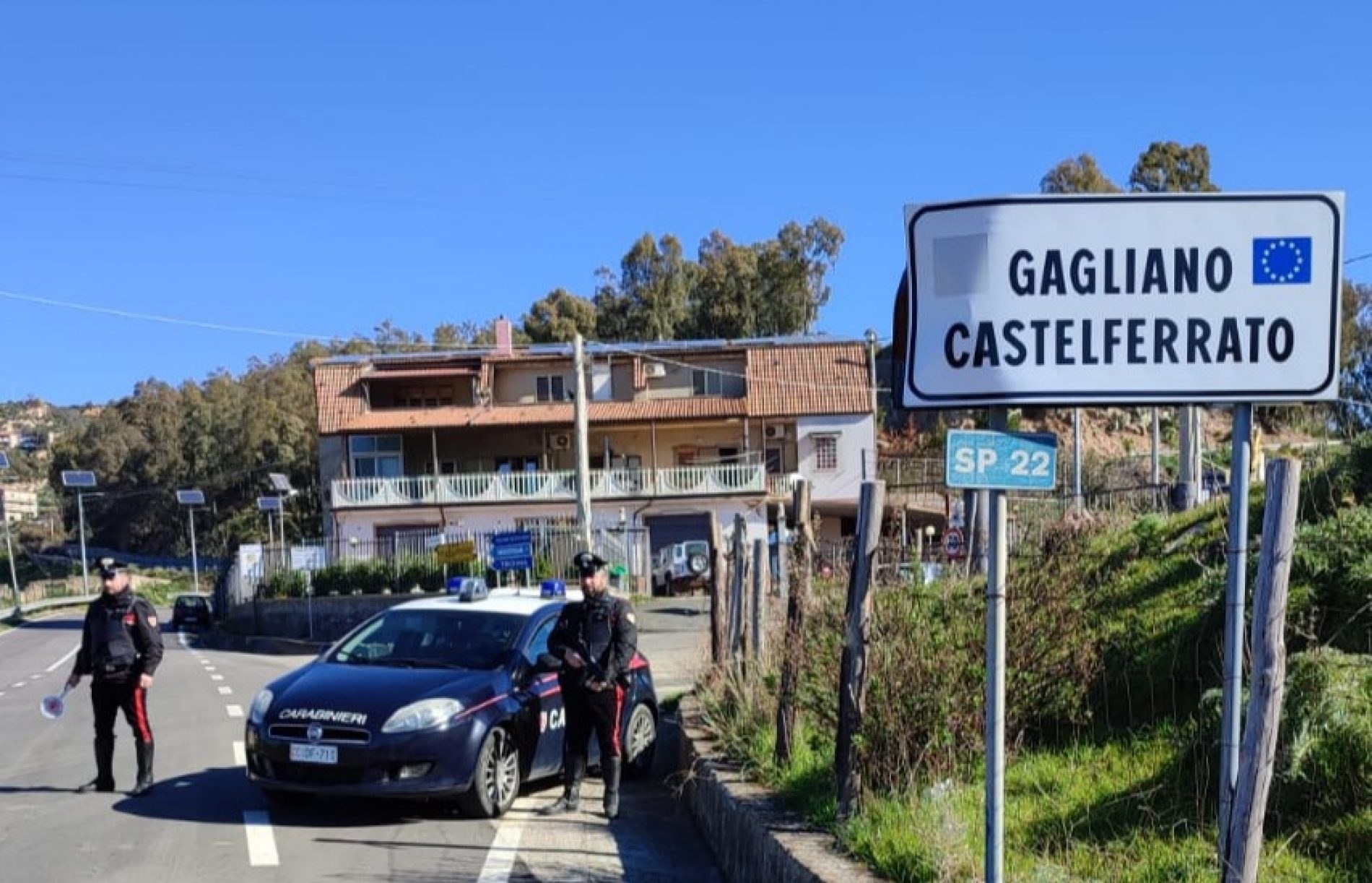Arrestate dai carabinieri due persone per estorsione nei confronti di un giovane di Gagliano Castelferrato morto suicida.