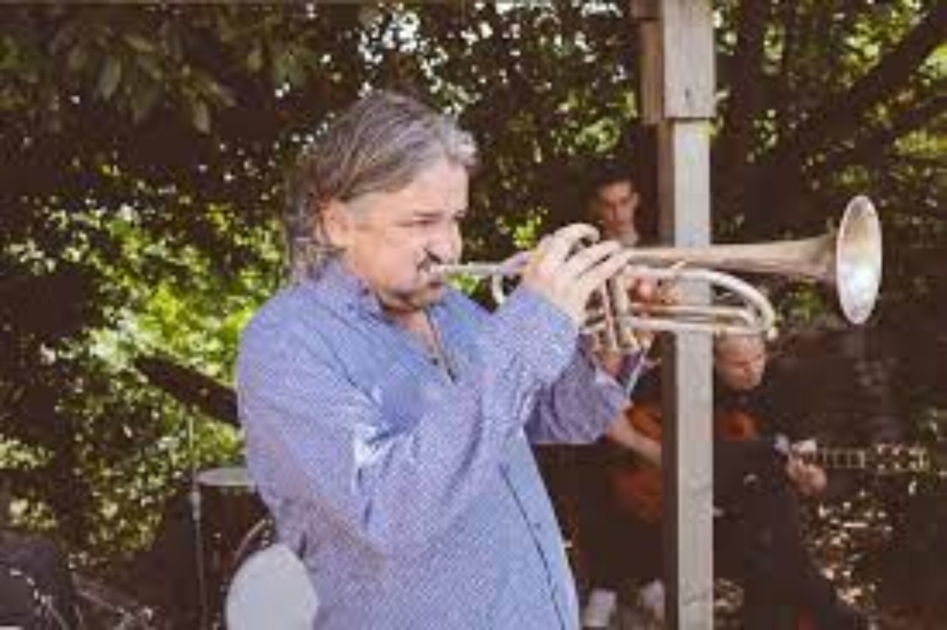 MILANO. “Festa dell’Unità”. Il nuovo disco degli “Slide Pistons”, la band del trombettista Raffaele Kohler e del trombonista Luciano Macchia.