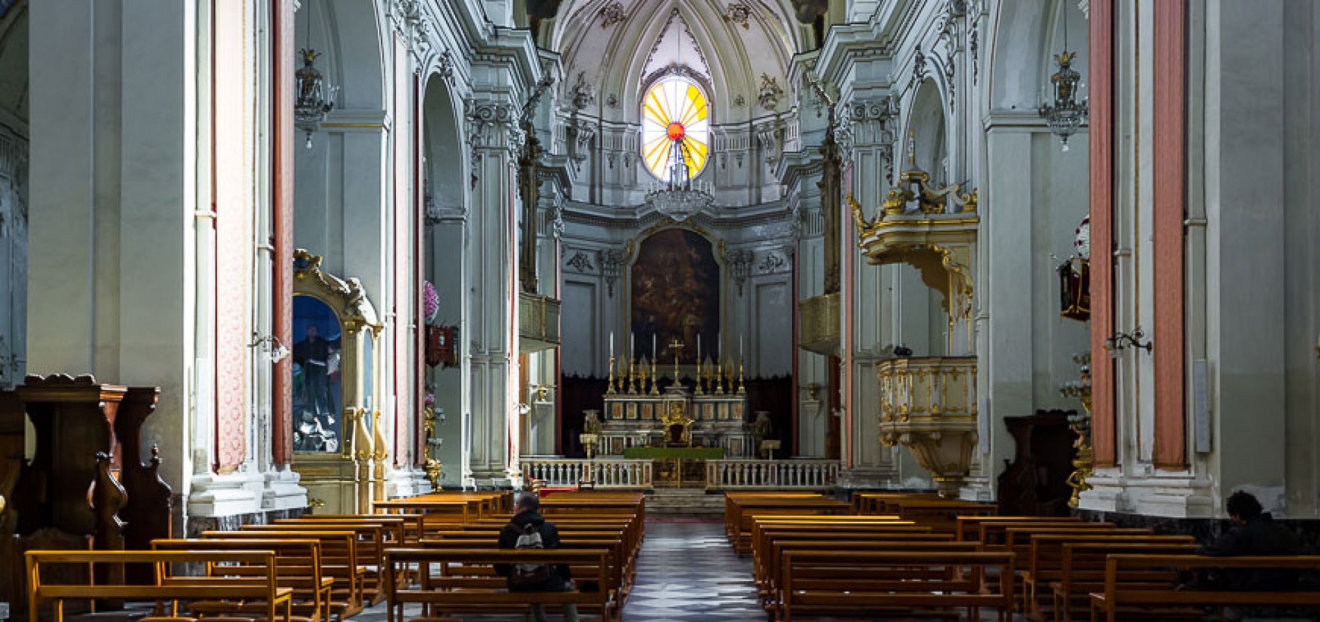 GDF Catania. Tentato furto presso la chiesa di San Francesco di Paola sventato dall’intervento dei “baschi verdi”.
