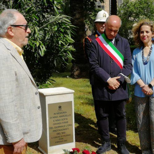 Celebrati i 30 anni dall’ultimo numero del glorioso “L’Ora”. Scoperto un cippo a Villa Bonanno.