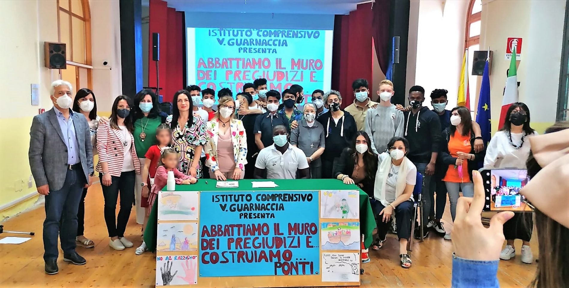 Studenti e migranti insieme all’ Istituto Comprensivo “Vincenzo Guarnaccia” di Pietraperzia
