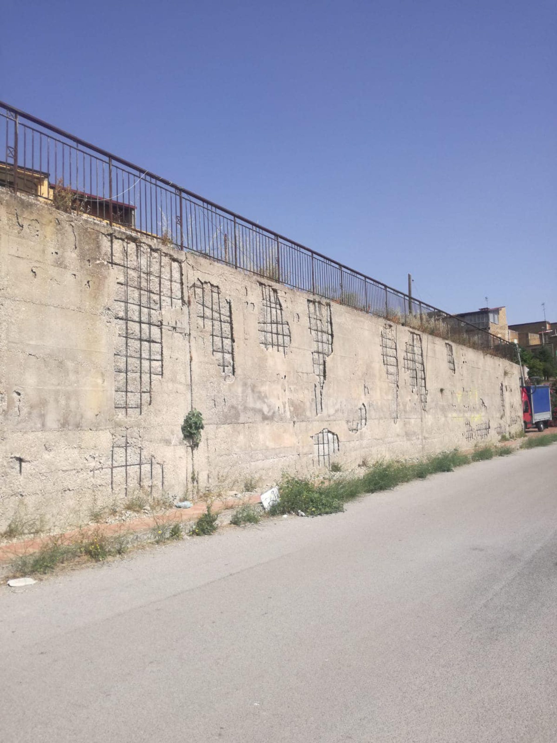 PIETRAPERZIA Rifacimento muro circonvallazione “Santa Lucia”.