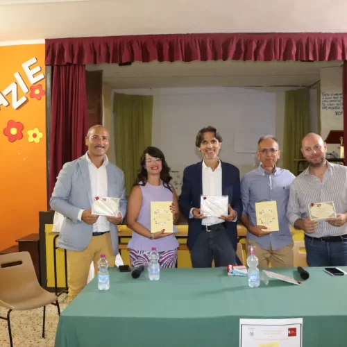 PIETRAPERZIA. Notevole interesse alla presentazione del volume “Zitto e Mangia. Ricette per l’educazione e la buona tavola”.