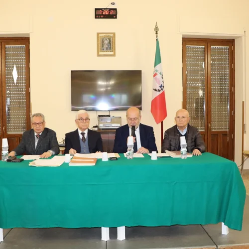 PIETRAPERZIA. Quattro nuovi soci onorari alla società operaia “Regina Margherita” di piazza Vittorio Emanuele.