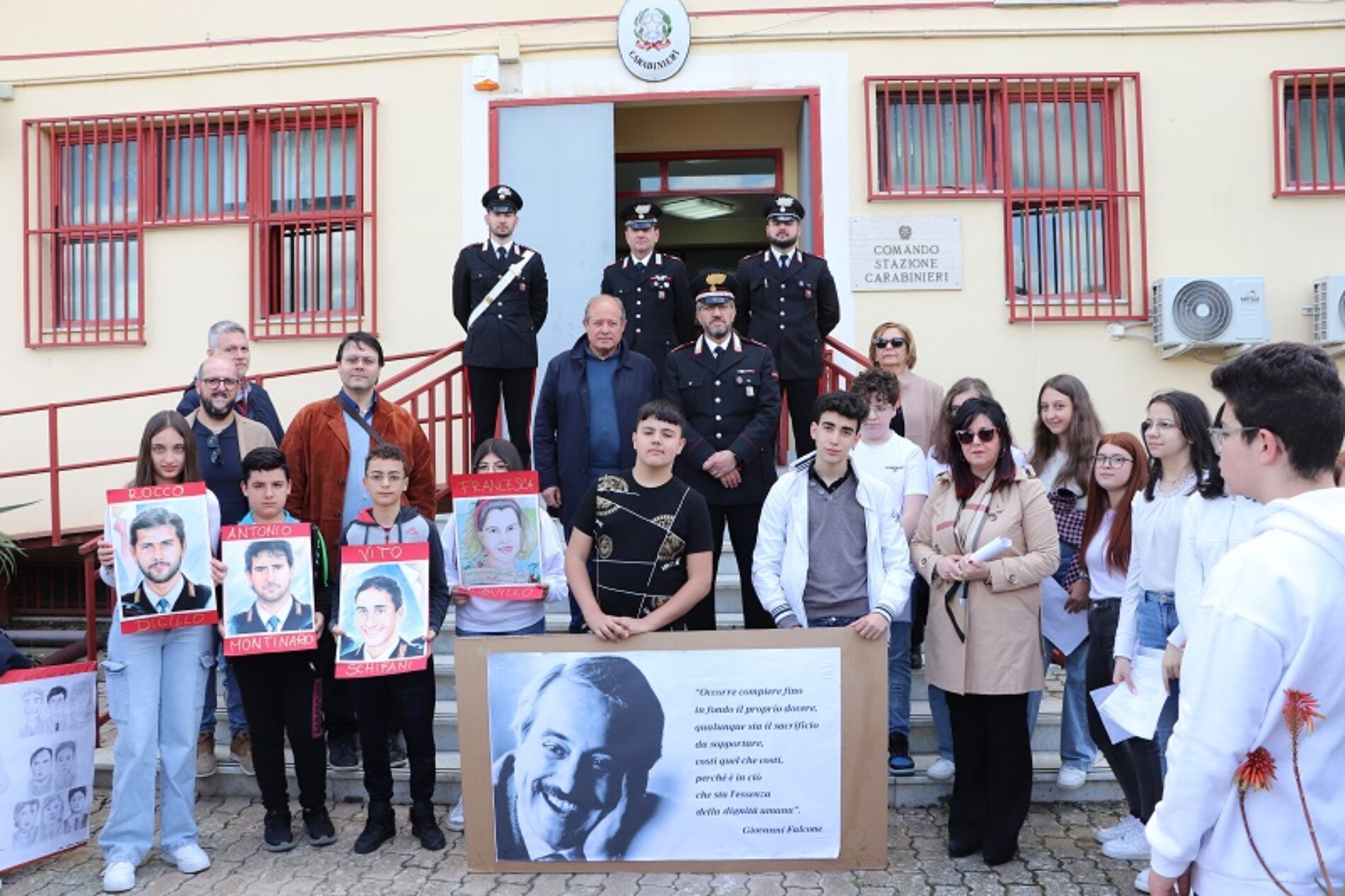 PIETRAPERZIA. La scuola “Vincenzo Guarnaccia” e l’Arma dei Carabinieri assieme nella “Giornata della Legalità 2023”.