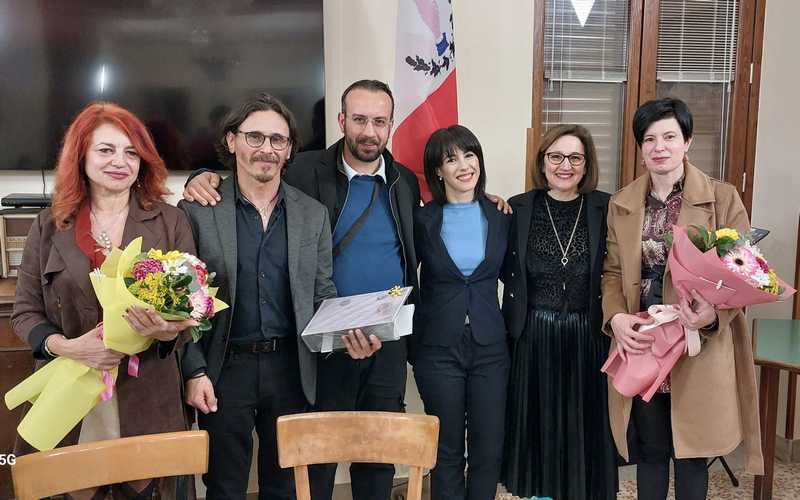 tn_La Baronessa di Carini (1)