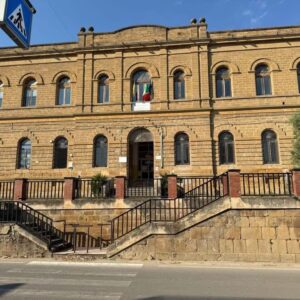 scuola guarnaccia pietraperzia