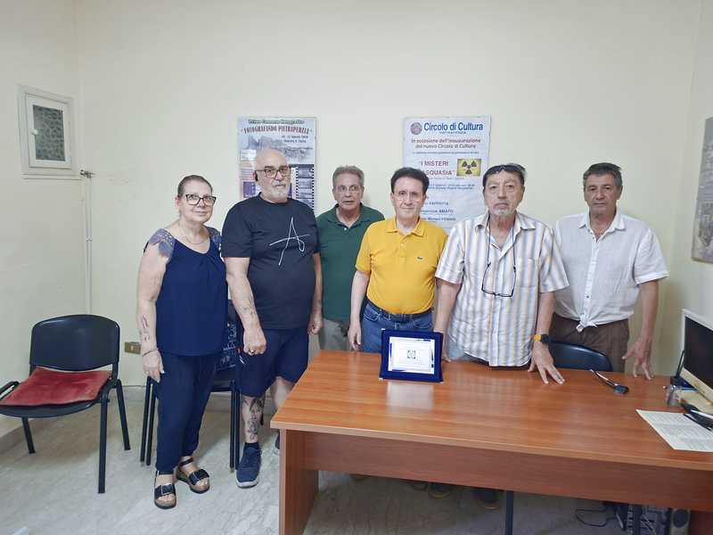 Ex alunni della Quarta A Magistrale si ritrovano a Barrafranca per una serata di ricordi e emozioni