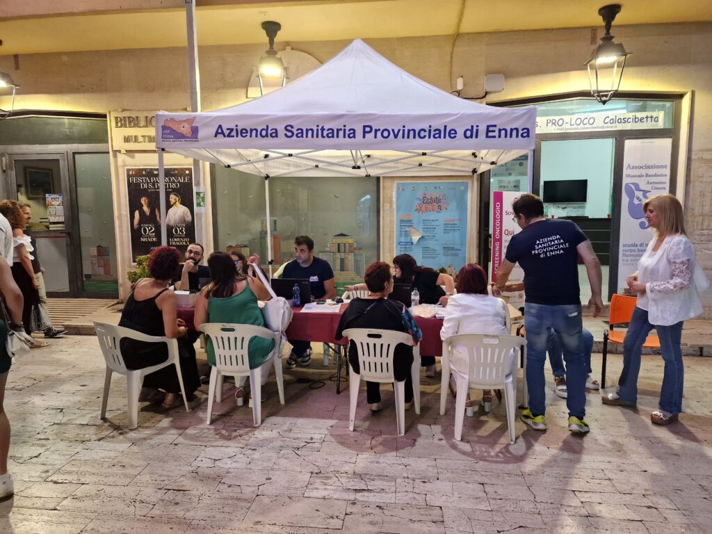 Catenanuova. il gazebo della salute